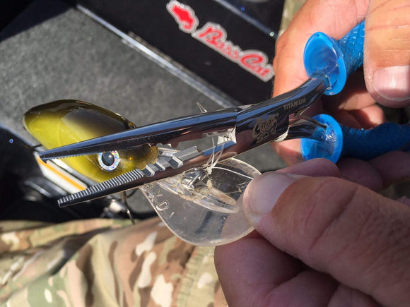 CUDA 8" TITANIUM BONDED STAINLESS STEEL FREWSHWATER PLIER WITH RING SPLITTER